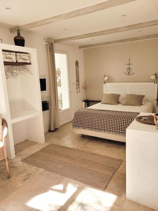 La Maison Blanche Intra-Muros Free Parking Aigues-Mortes Exterior foto