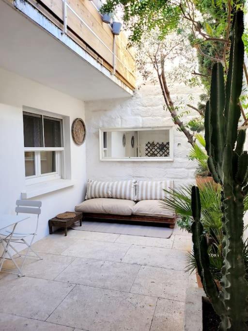 La Maison Blanche Intra-Muros Free Parking Aigues-Mortes Exterior foto
